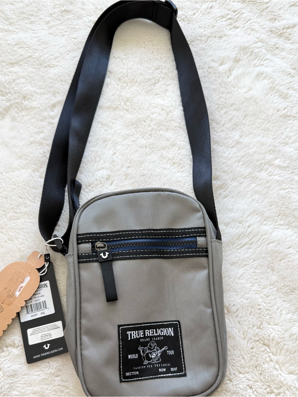 NWT!!! True Religion crossbody bag Retail 40$